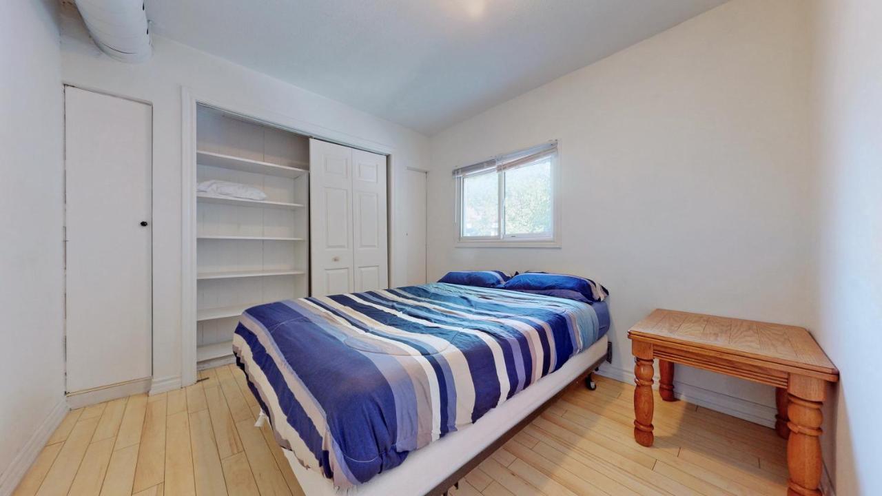 Main Beach River Retreat - Wasaga Beach 1 - Main Strip - 95 Mosley St Екстер'єр фото