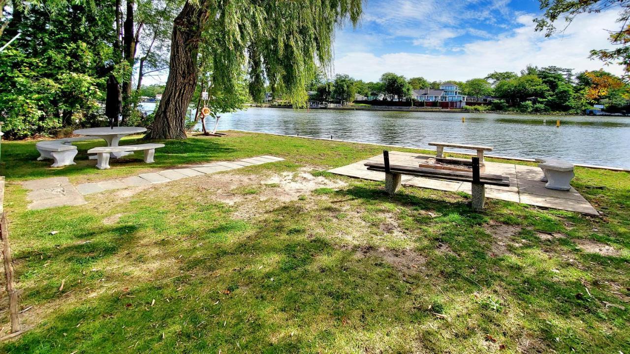 Main Beach River Retreat - Wasaga Beach 1 - Main Strip - 95 Mosley St Екстер'єр фото